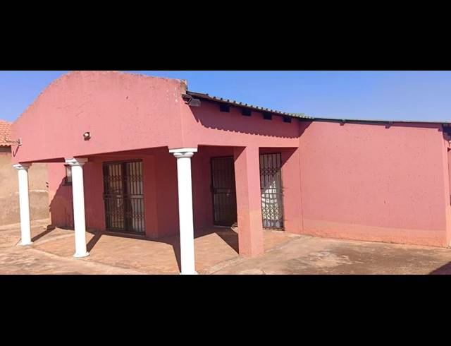 3 BEDROOM HOUSE FOR SALE IN GLEN RIDGE